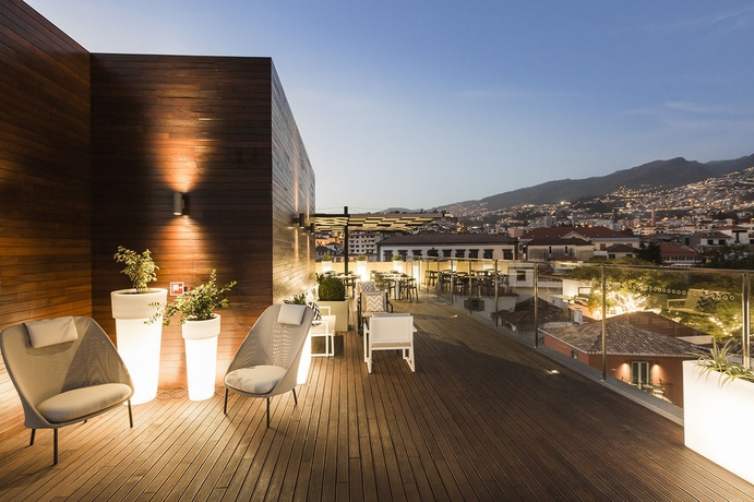 Imagen del bar/restaurante del Hotel Castanheiro Boutique. Foto 7