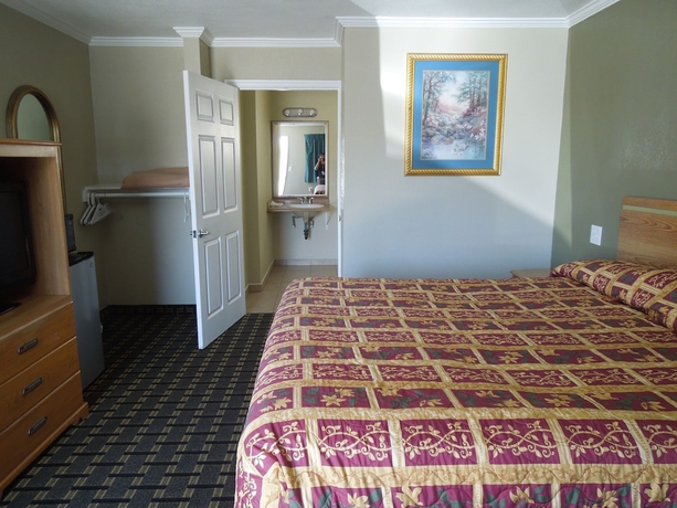 Imagen de la habitación del Hotel Castaway Motel. Foto 7