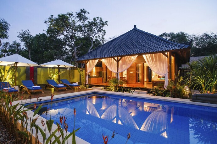 Imagen de la piscina del Hotel Castaway Resort, Lembongan Island. Foto 34