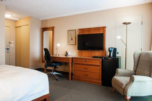 Imagen de la habitación del Hotel Castel, Granby. Foto 4