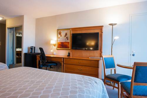 Imagen de la habitación del Hotel Castel, Granby. Foto 6