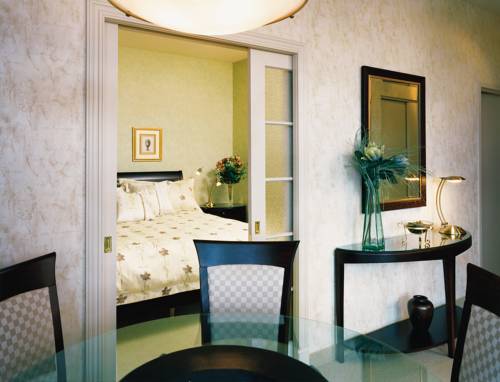 Imagen de la habitación del Hotel Castel, Granby. Foto 10