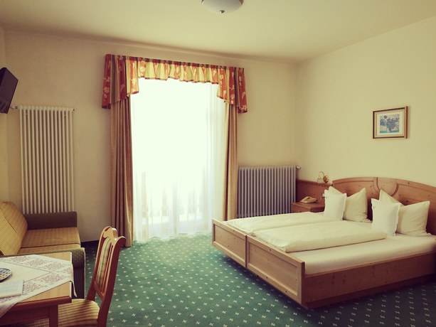 Imagen de la habitación del Hotel Castel Latemar, Carezza. Foto 3