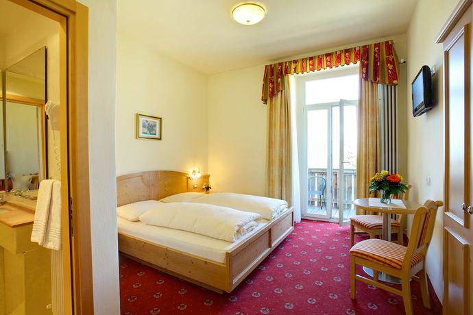 Imagen de la habitación del Hotel Castel Latemar, Carezza. Foto 6