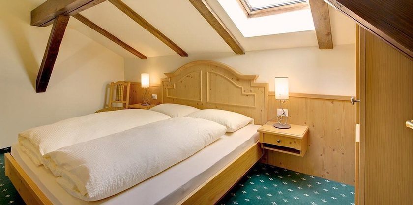 Imagen de la habitación del Hotel Castel Latemar. Foto 4