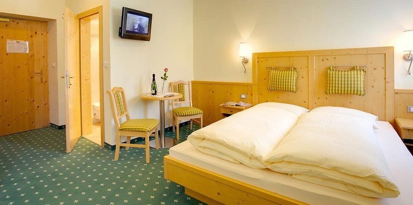 Imagen de la habitación del Hotel Castel Latemar. Foto 12