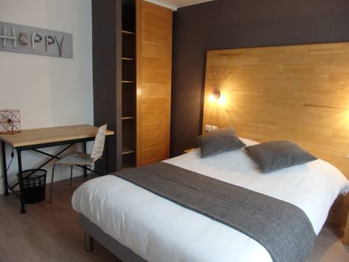 Imagen de la habitación del Hotel Castel, MEREVILLE. Foto 12