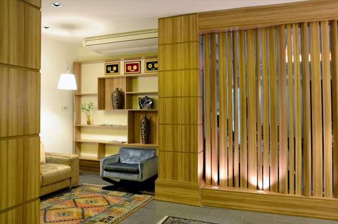 Imagen de los interiores del Hotel Castel Plaza. Foto 9