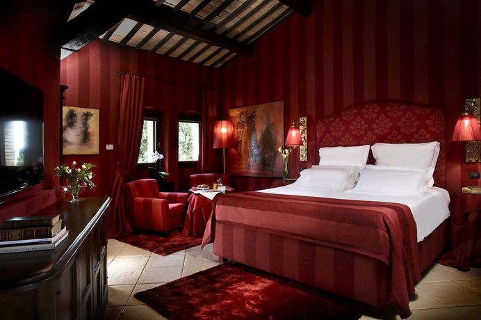 Imagen de la habitación del Hotel Castel Porrona Relais and Spa. Foto 3
