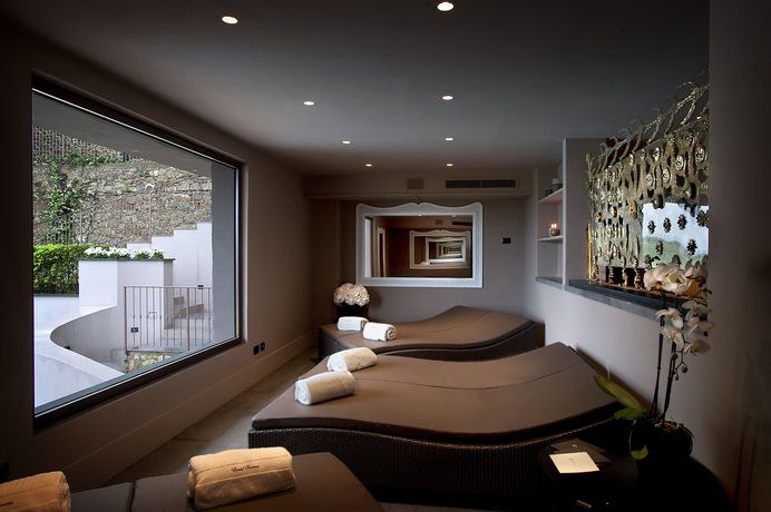 Imagen de los interiores del Hotel Castel Porrona Relais and Spa. Foto 13