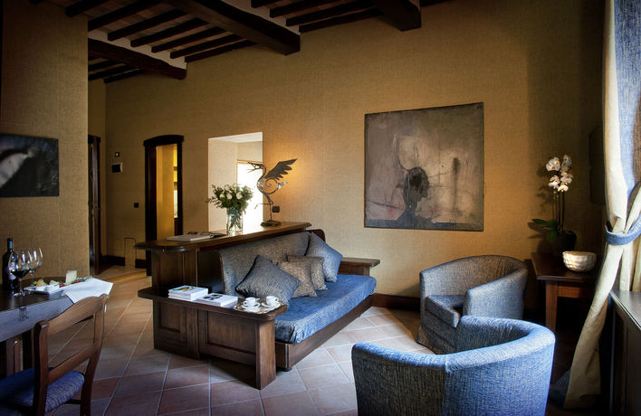 Imagen de la habitación del Hotel Castel Porrona Relais and Spa. Foto 10