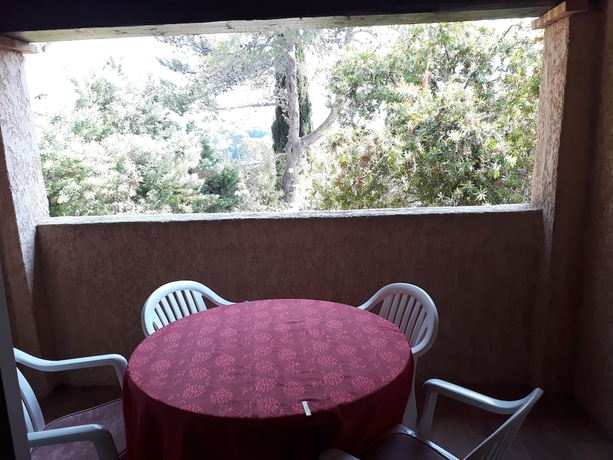 Imagen de la habitación del Hotel Castel' Provence. Foto 13