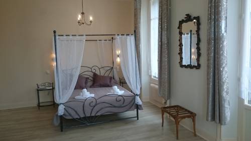 Imagen de la habitación del Hotel Castel Regina. Foto 2