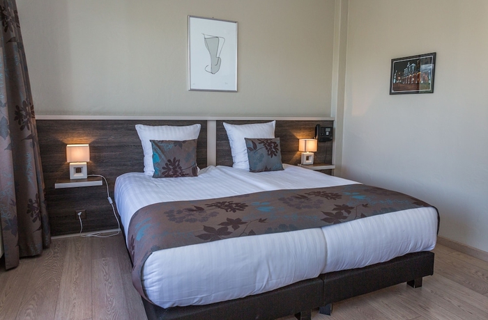 Imagen de la habitación del Hotel Castel, SION. Foto 13