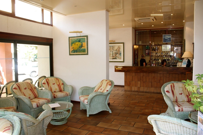 Imagen de los interiores del Hotel Castel Vecchio, AJACCIO. Foto 10