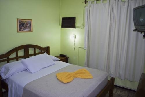 Imagen de la habitación del Hotel Castelar. Foto 11