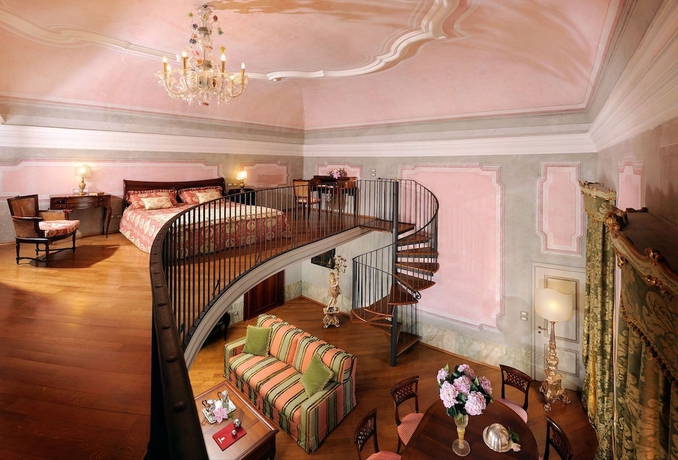 Imagen de la habitación del Hotel Castelbrando. Foto 8