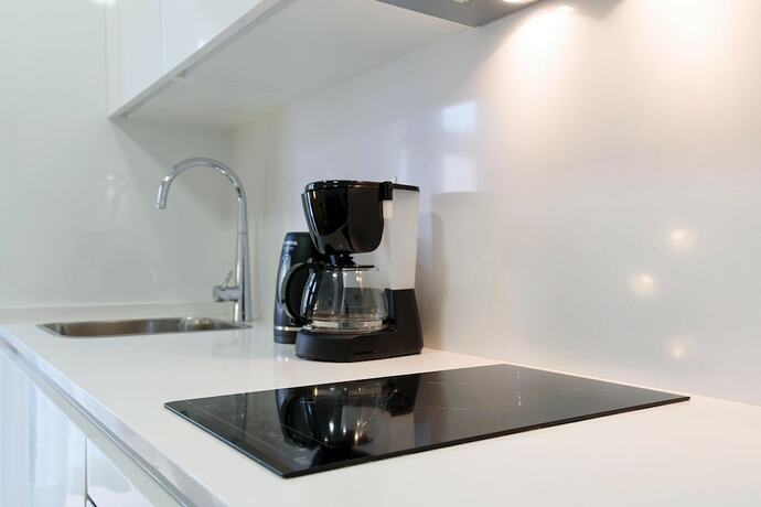 Imagen general del Hotel Castell Beach. Foto 3