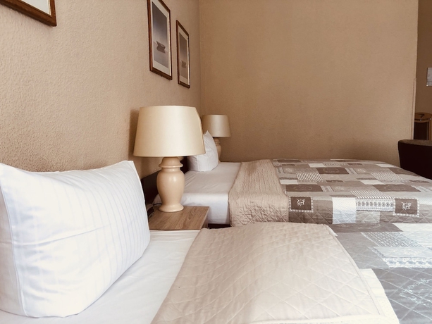 Imagen de la habitación del Hotel Castell, Berlín. Foto 13