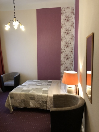Imagen de la habitación del Hotel Castell, Berlín. Foto 19