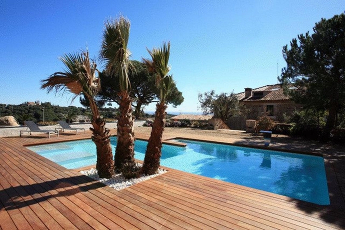 Imagen general del Hotel Castell De L Oliver. Foto 2