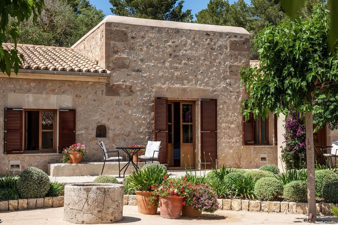 Imagen de la habitación del Hotel Castell Son Claret - The Leading Hotels Of The World. Foto 7