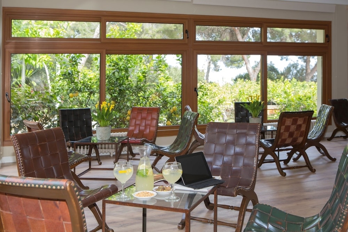 Imagen de los interiores del Hotel Castell dels Hams. Foto 16