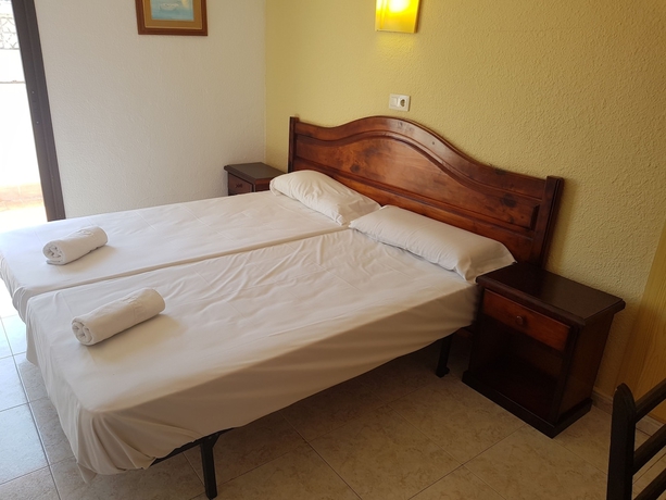Imagen de la habitación del Hotel Castella. Foto 3