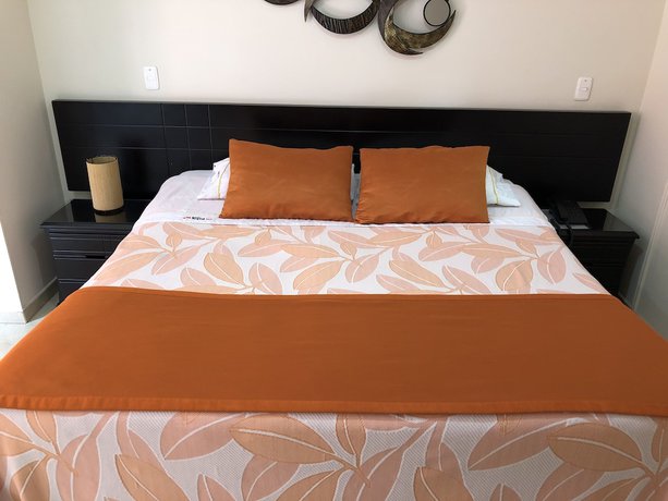 Imagen de la habitación del Hotel Castellana Inn. Foto 14