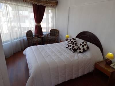 Imagen de la habitación del Hotel Castellano. Foto 5