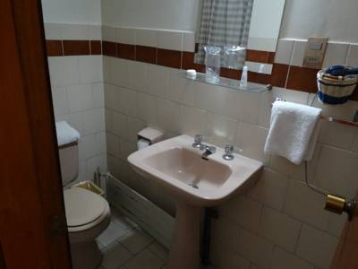 Imagen de la habitación del Hotel Castellano. Foto 6