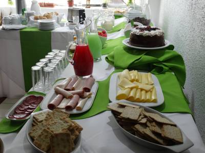 Imagen del bar/restaurante del Hotel Castellano. Foto 4