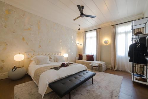 Imagen de la habitación del Hotel Castellano & Suites. Foto 3