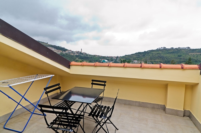 Imagen de la habitación del Hotel Castellaro Golf Resort. Foto 8