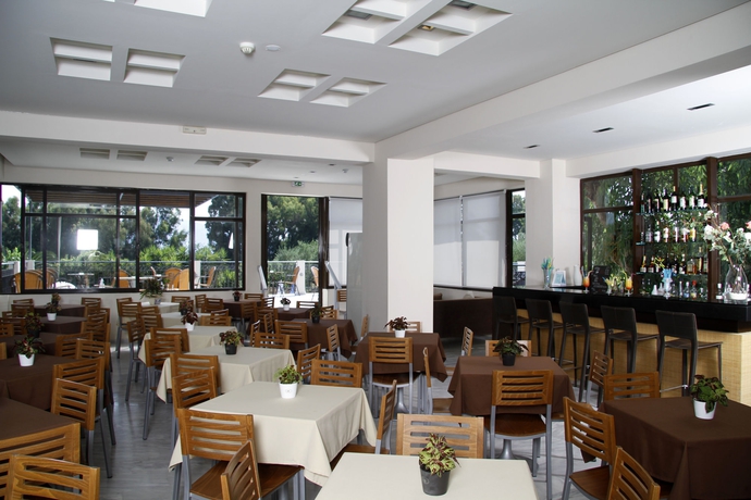 Imagen del bar/restaurante del Hotel Castelli Adults Only - All Inclusive. Foto 7