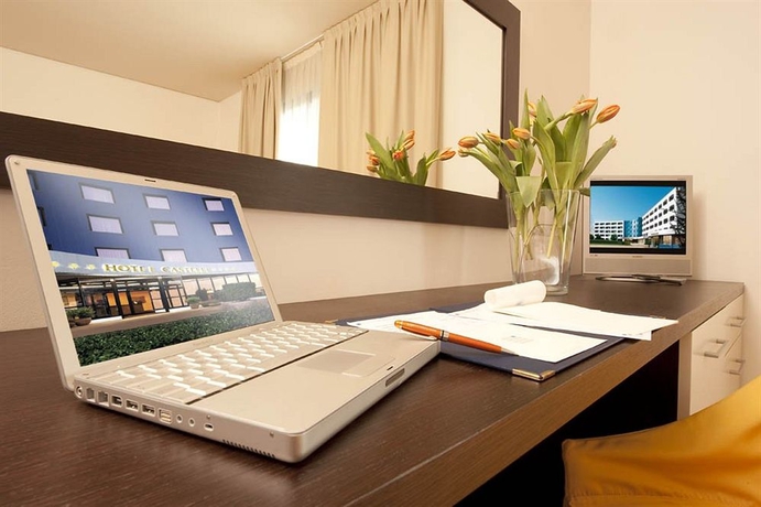 Imagen de la habitación del Hotel Castelli, Montecchio Maggiore. Foto 8