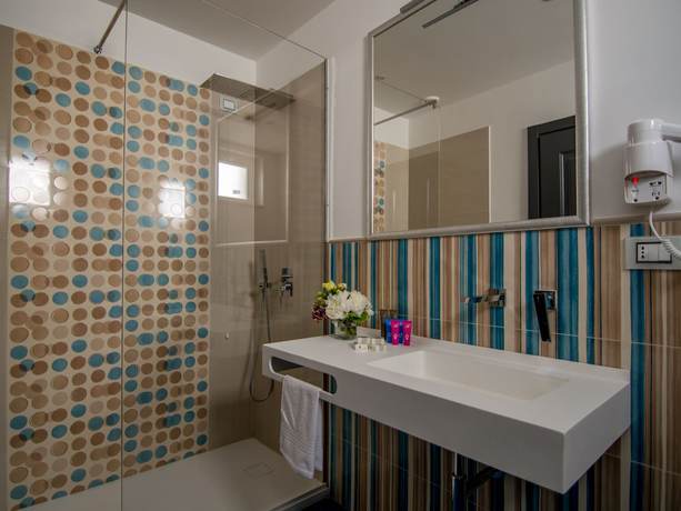 Imagen de la habitación del Hotel Castellino Roma. Foto 9