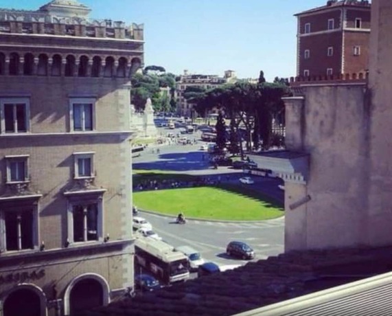 Imagen de los exteriores del Hotel Castellino Roma. Foto 13