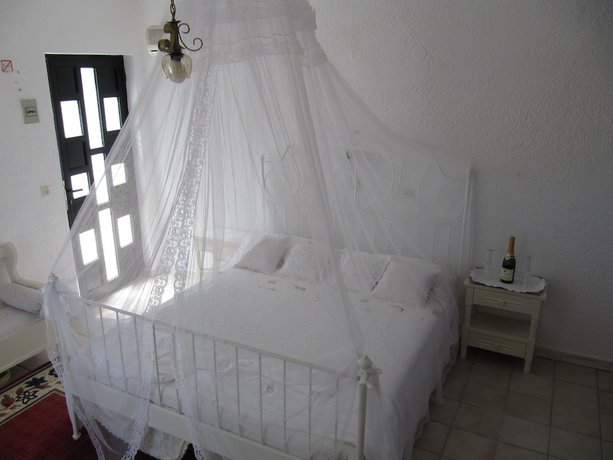 Imagen de la habitación del Hotel Castellino Studios. Foto 12