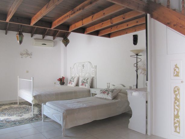 Imagen de la habitación del Hotel Castellino Studios. Foto 13