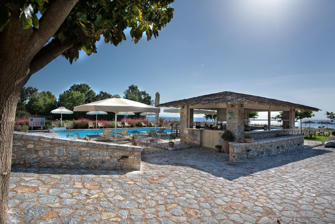 Imagen de la piscina del Hotel Castello Antico. Foto 18