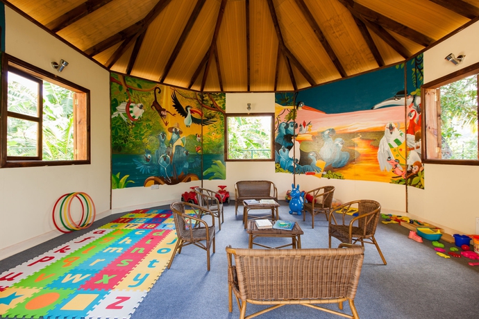 Imagen de los interiores del Hotel Castello Beach. Foto 16