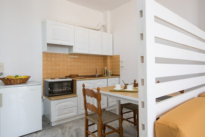 Imagen de la habitación del Hotel Castello Bianco Aparthotel. Foto 16