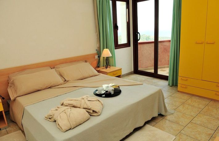 Imagen de la habitación del Hotel Castello Budoni. Foto 14