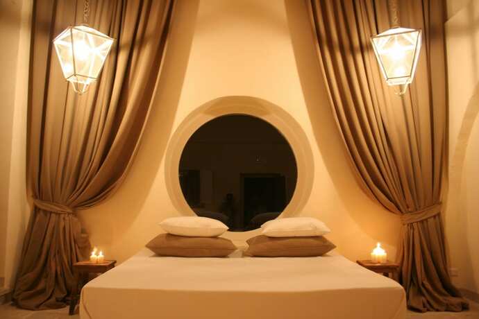 Imagen de la habitación del Hotel Castello Camemi. Foto 15