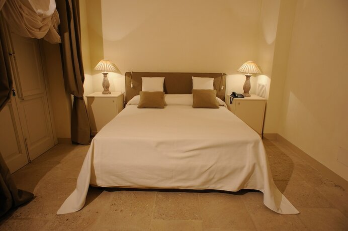 Imagen general del Hotel Castello Camemi. Foto 11