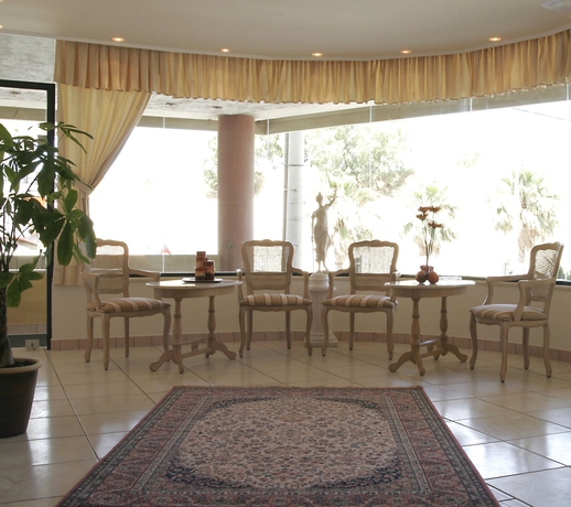 Imagen de los interiores del Hotel Castello City. Foto 16