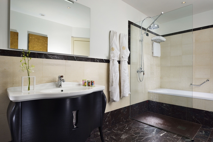 Imagen de la habitación del Hotel Castello Dal Pozzo. Foto 7