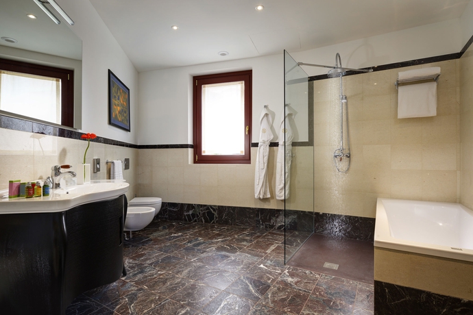 Imagen de la habitación del Hotel Castello Dal Pozzo. Foto 8