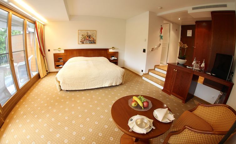 Imagen de la habitación del Hotel Castello Del Sole Beach Resort and Spa. Foto 4